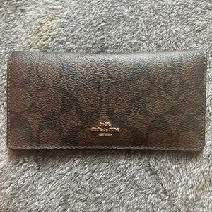 Coach wallet